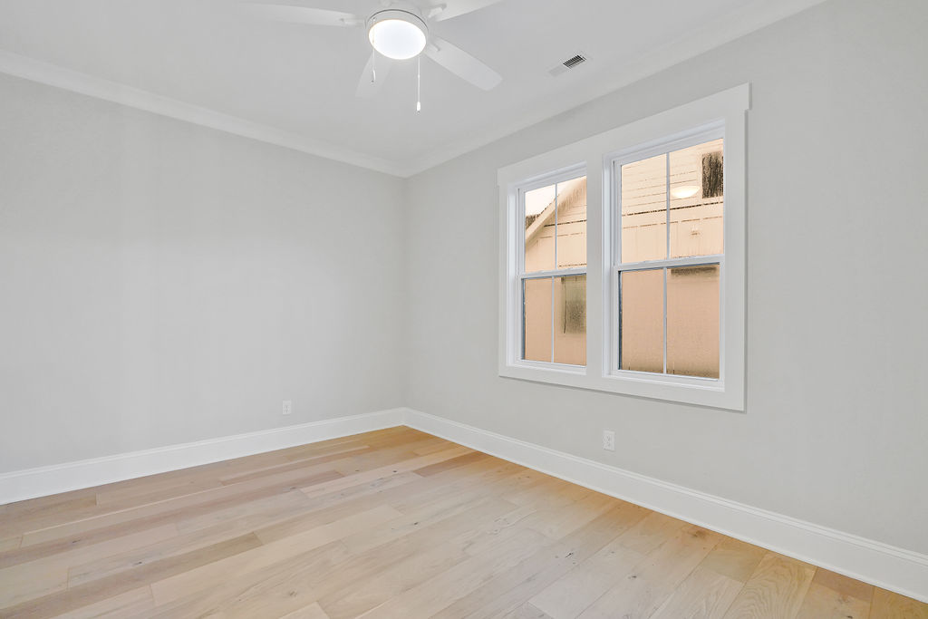 Gallery Images