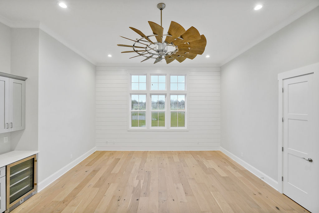 Gallery Images