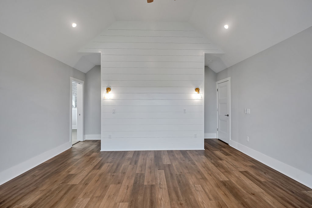 Gallery Images