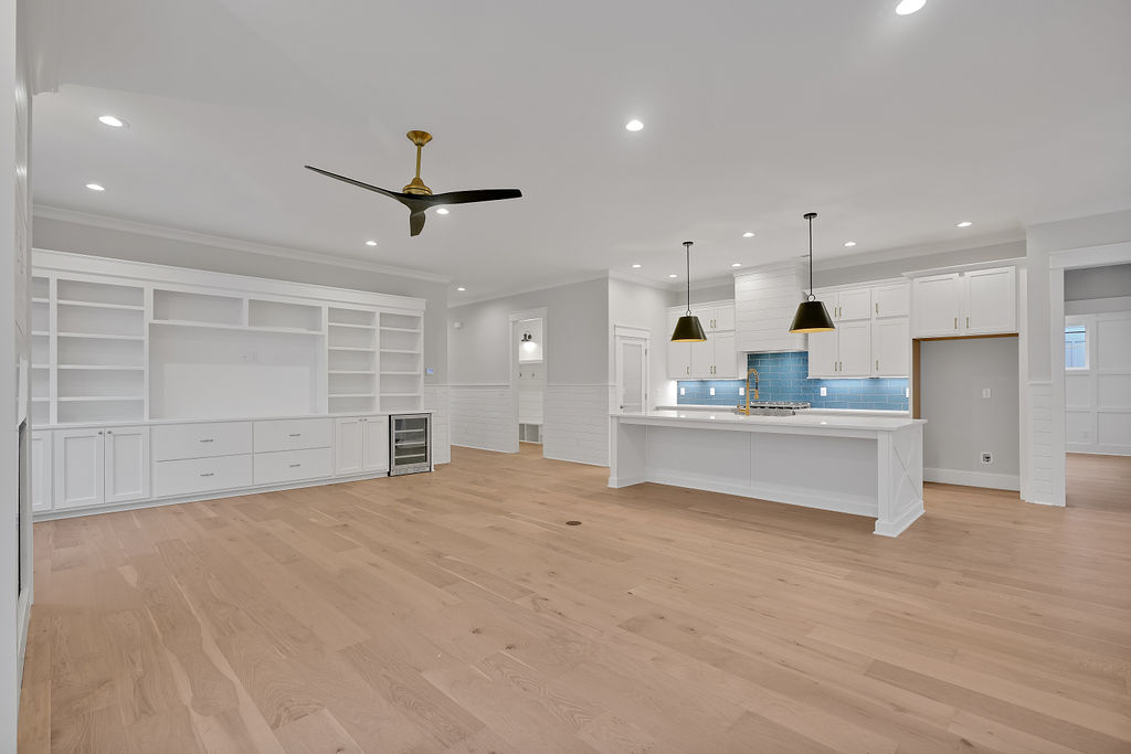 Gallery Images
