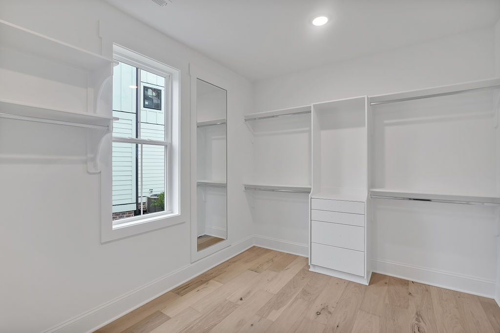 Gallery Images