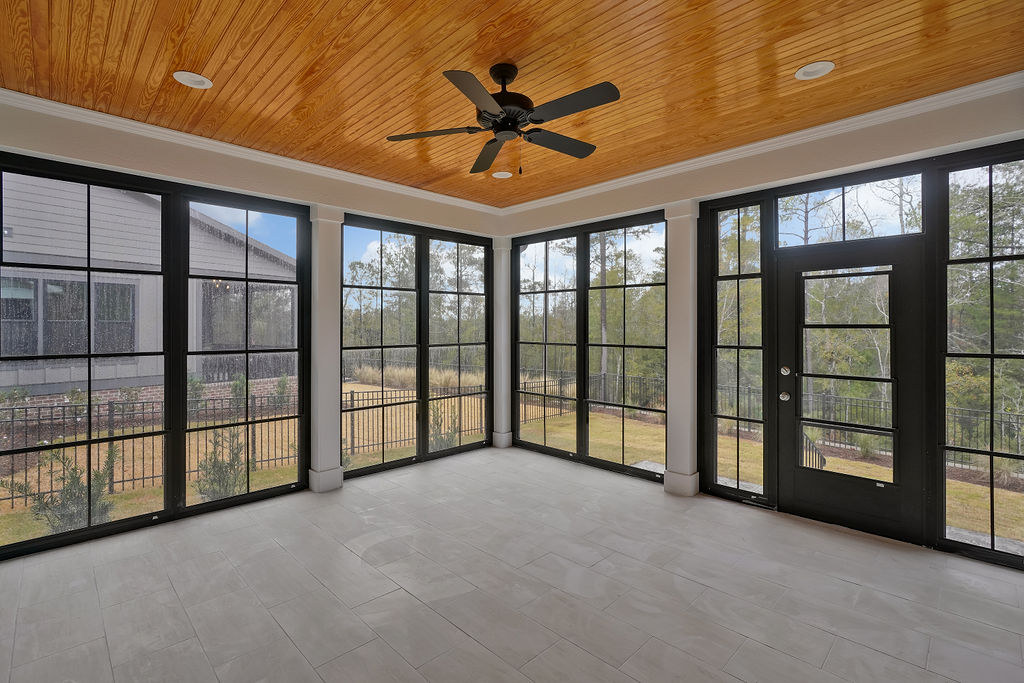Gallery Images