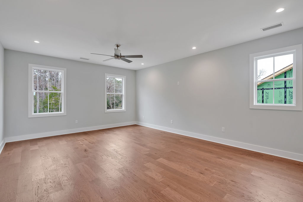 Gallery Images