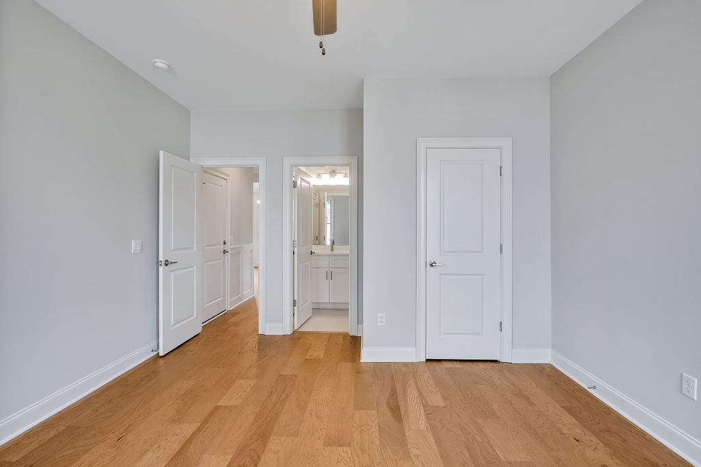 Gallery Images